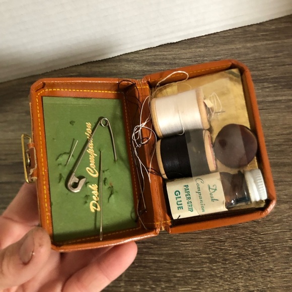 Vtg Mini Desk Companion Kit - Picture 1 of 10